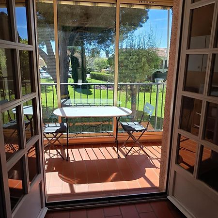 Agreable Studio Cabine Proche Mer La Londe-les-Maures Luaran gambar