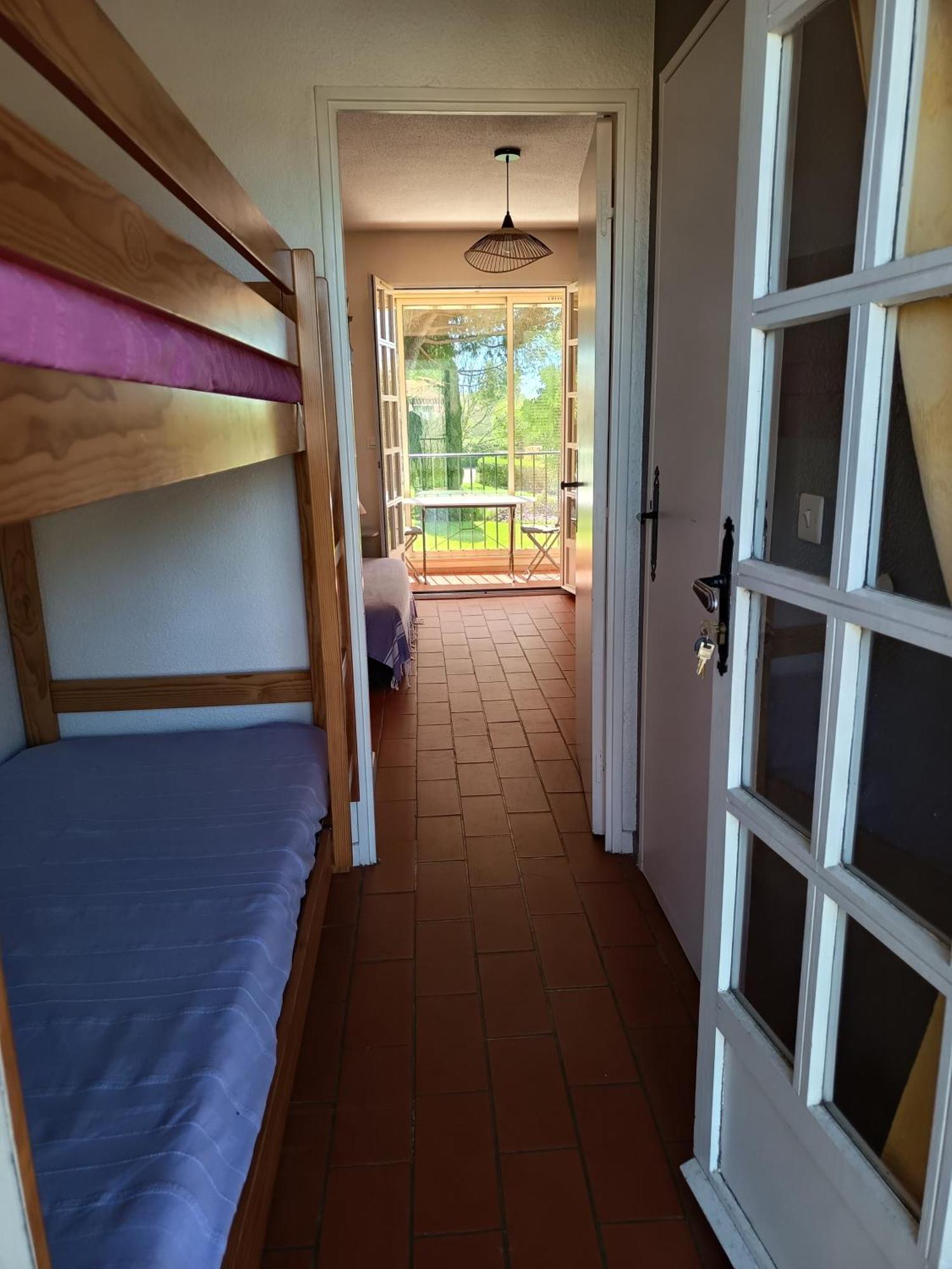 Agreable Studio Cabine Proche Mer La Londe-les-Maures Luaran gambar